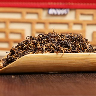 易记茶业 金骏眉茶 400克(易记)