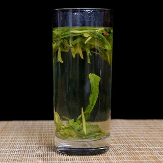 易记茶业 雨前龙井茶 200克(易记)