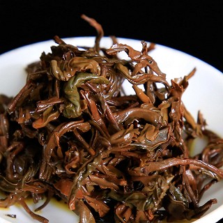 易记茶业 红茶金骏眉 300克(易记)