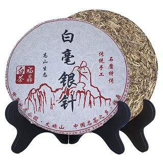 龙山下 2012年份福鼎白茶 白毫银针(龙山下)