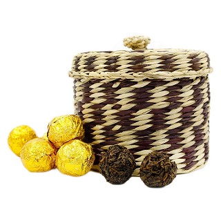 十月茶社 云南普洱熟茶 小金沱(十月)